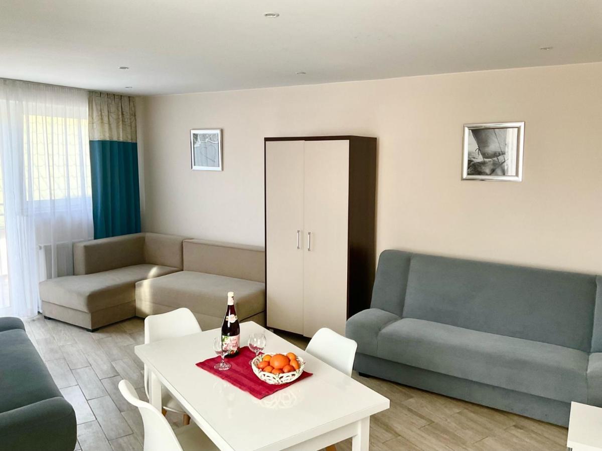 Apartamenty U Lucyny I Lecha Łukęcin エクステリア 写真